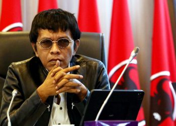 Adian Tantang AHY Bicara Data Dan Fakta