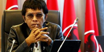 Adian Tantang AHY Bicara Data Dan Fakta