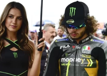 Pecundangi Senior: Murid Valentino Rossi Start Terdepan