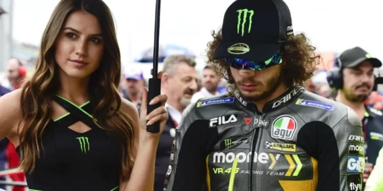 Pecundangi Senior: Murid Valentino Rossi Start Terdepan