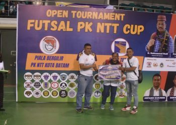 Garuda FC, Terima Penghargaan Suporter Terbaik Futsal PK NTT Cup 2023