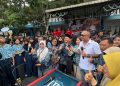 Ribuan Siswa SMPN 30 Batam Heboh Sambut John LBF, ORADO Kenalkan Domino Sebagai Permainan Edukatif